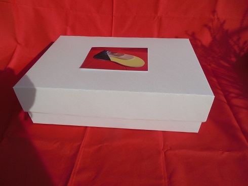 1. Bergmodell Karton geschlossen